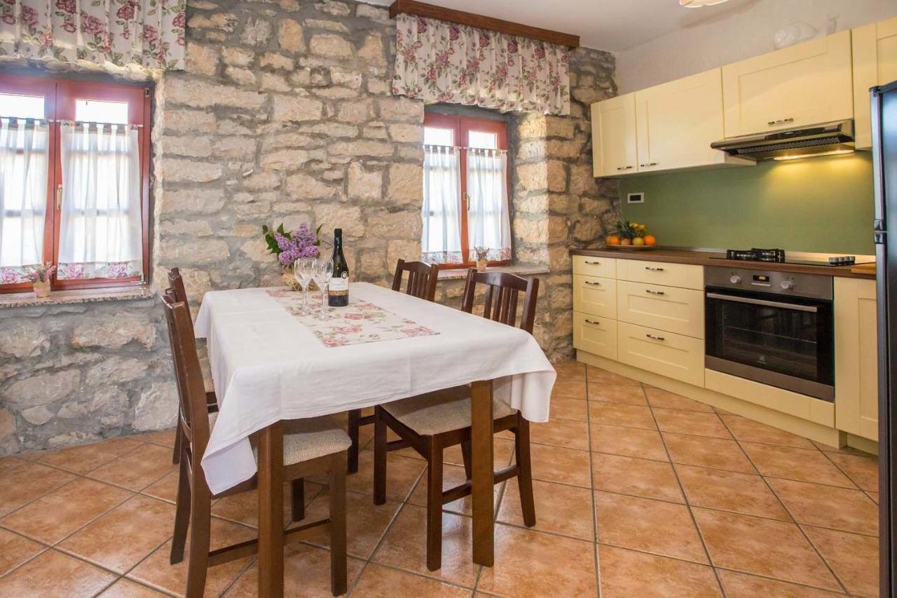 Apartment Nini Porec Esterno foto