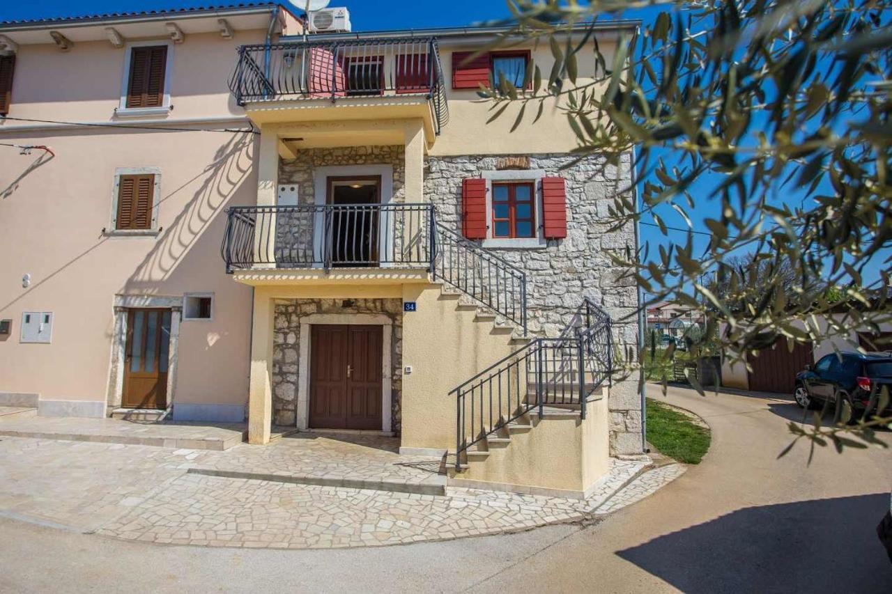 Apartment Nini Porec Esterno foto