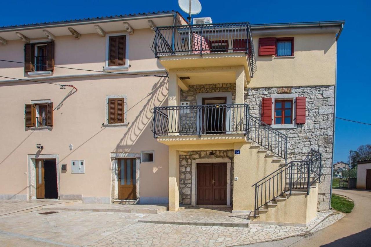 Apartment Nini Porec Esterno foto
